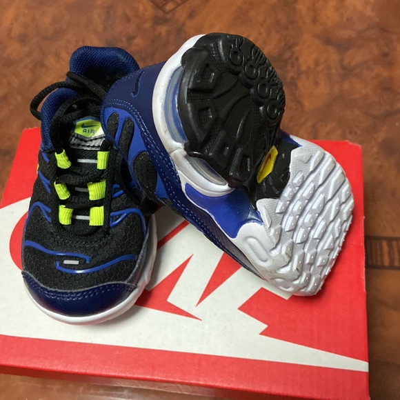 Nike Air Max - Picture 3 of 4